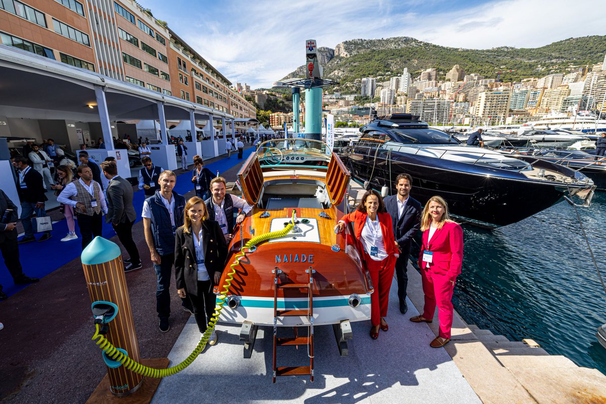 Vous avez manqué le Yacht Show ? 🤔

Nous vous avons concocté un petit retour sur images 🎥 pour revenir sur cette semaine avec notre startup <a href="/Laneva_boats/">Lanéva 100% Electric</a> 

#MonacoTech #MYS <a href="/mys_monaco/">Monaco Yacht Show</a>