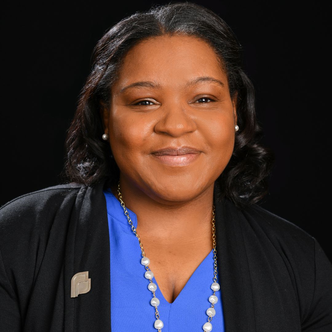 We're excited to welcome Miranda Jones, a veteran human resources strategist, as our new senior vice president for people and culture! Miranda will oversee LISC's talent development and HR functions and lead internal efforts to promote DEIJ. lisc.org/our-stories/st… #CDFI #equity