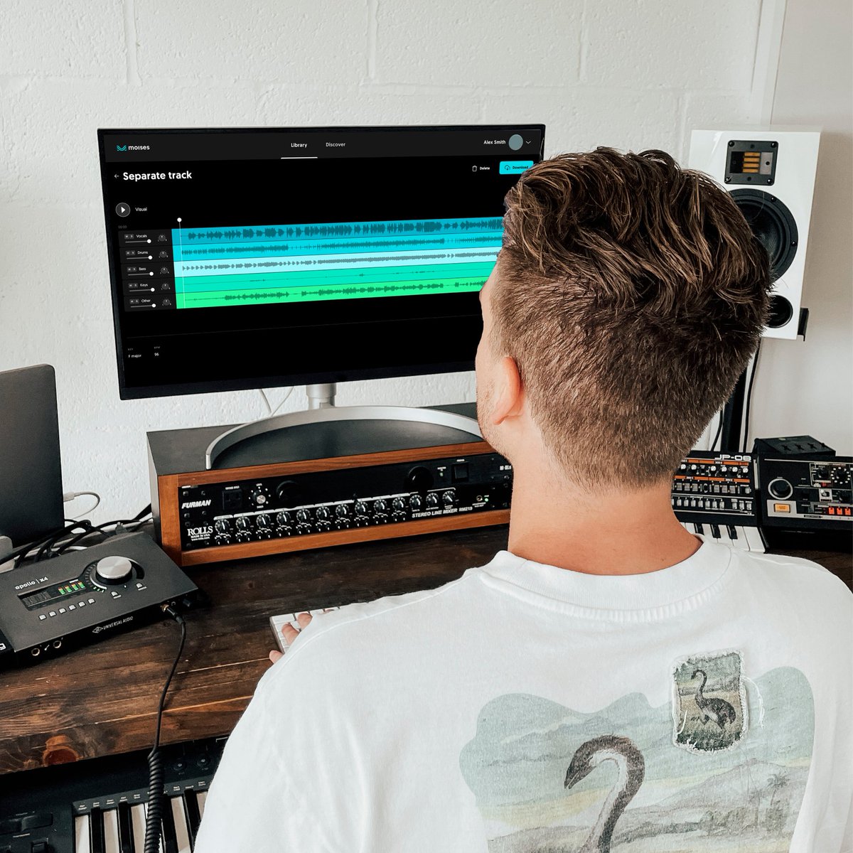 moises_ai's tweet image. Technology has been helping musicians to craft their performances. How does tech help your creative process?

We are Moises and we are on a mission to democratize the everyday musician's access to cutting-edge music-tech advancements.

#musicapp #moisesai #musicpractice