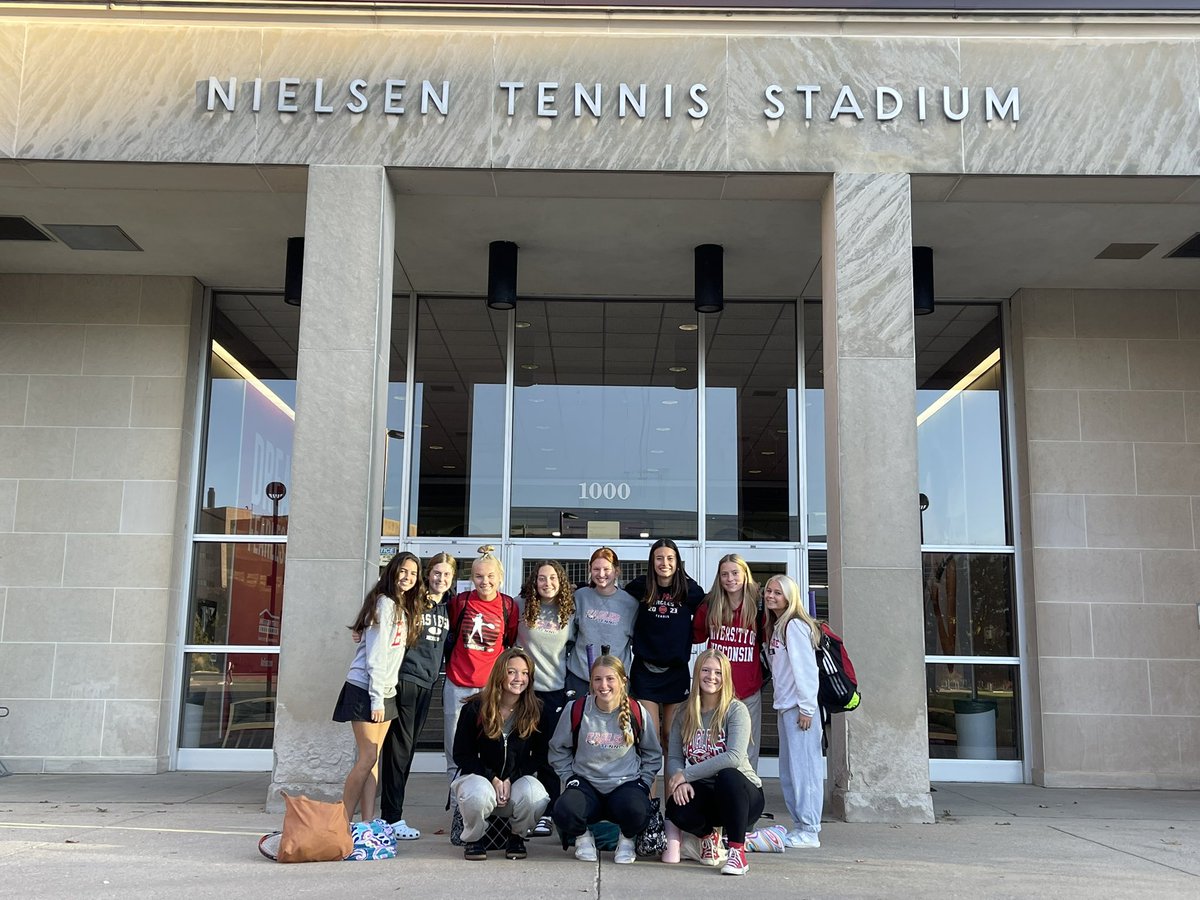 SPHS Tennis tweet media