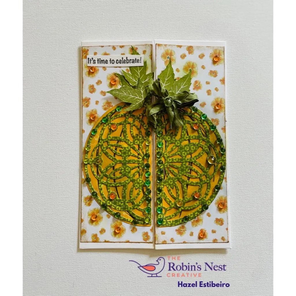 RobinsNestScrap's tweet photo. A gatefold greeting card by Hazel Estiberio 🍂
#therobinsnestcreative #dewdrops #gatefold #greetingcard #handmadecard #pumpkin #inkpen #diecut #ribbon #distressinks #design #cardstock #stamps #diy #papercrafts #mixedmedia #celebrate #autumn https://t.co/t6YXIWZPwX