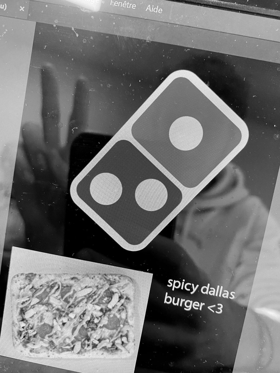 TheBigGwena's tweet photo. malgré un début prometteur, je n’ai pas réussi à obtenir du merch auprès de @dominos_pizzafr 😔 tanpi https://t.co/Yqa4jJKDtU