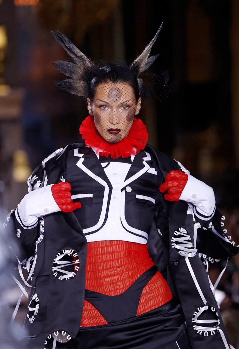 sofia🪽 tweet media