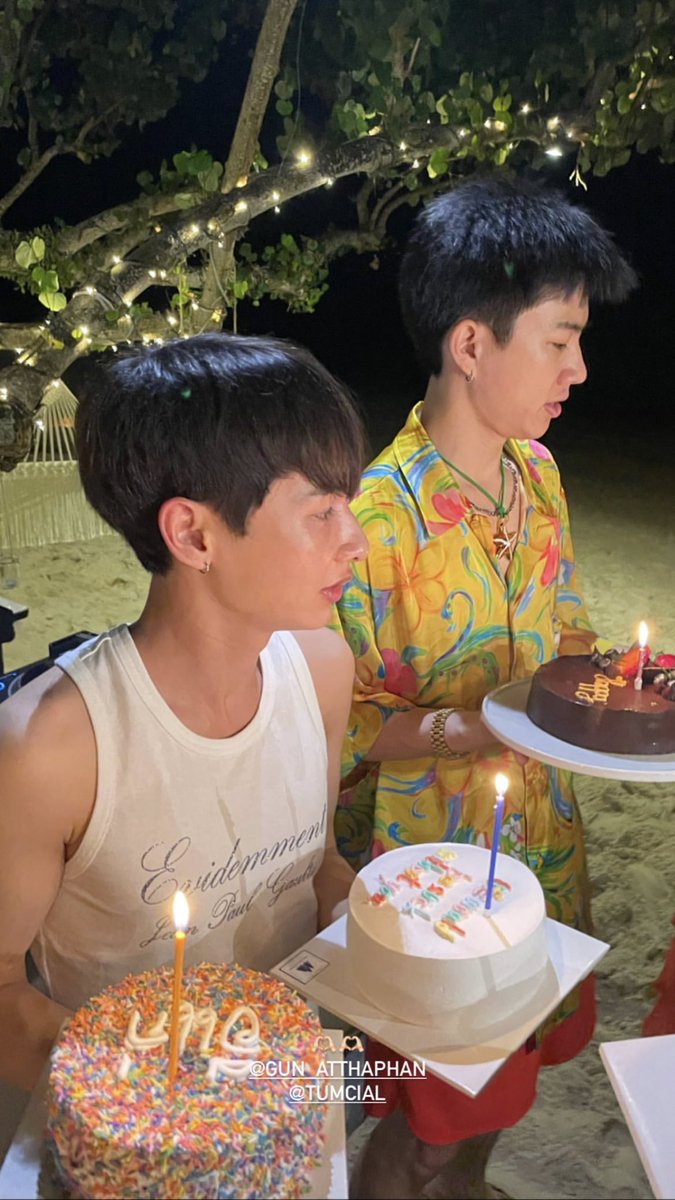 offguning's tweet image. SOBBING 😭😭😭 #ไม่ได้ชอบทะเลแต่พี่ชอบเธอ #ออฟกัน