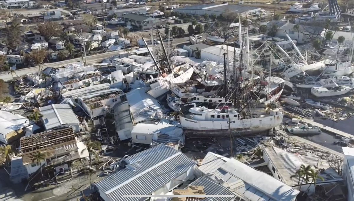 ismithKDKA's tweet image. No words. We are in Ft Myers Beach today where the damage from #HurricaneIan is catastrophic. Shrimping is a main industry here and nearly all boats are destroyed along with 90% of homes and businesses. @KDKA @CBSNews @NewsmanChris