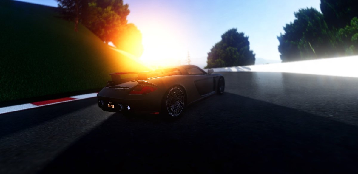 DigiTuc's tweet photo. I just love #roshade https://t.co/mkDanDlnqD