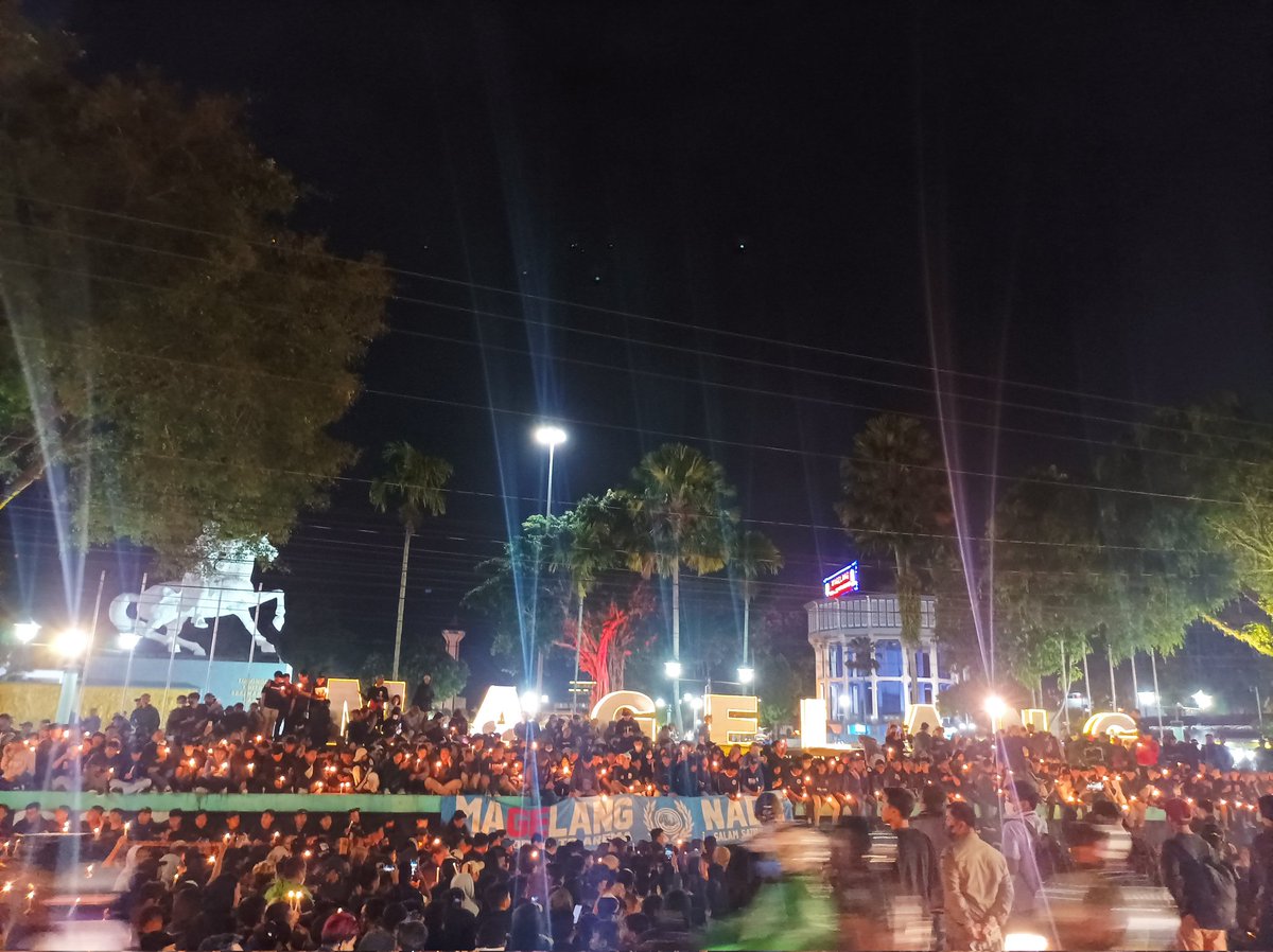 TERIMAKASIH UNTUK SEMUANYA. SEMOGA INI ADALAH AWAL DARI PERDAMAIAN UNTUK SELURUH MAGELANG RAYA!! 
DAN TERUNTUK AREMANIA &amp; AREMANITA DOA TERBAIK UNTUK MEREKA YANG TELAH PERGI MENDAHULUI KITA 🥀🧡
#SepakatDamai