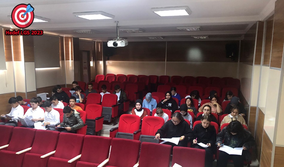 🌟Hedef LGS2023 2.TOPLANTI🌟 

8. Sınıf öğrencilerimiz ile Düzce genelinde yapılan Kazanım Değerlendirme Sınavı'nın analizini gerçekleştirdik.