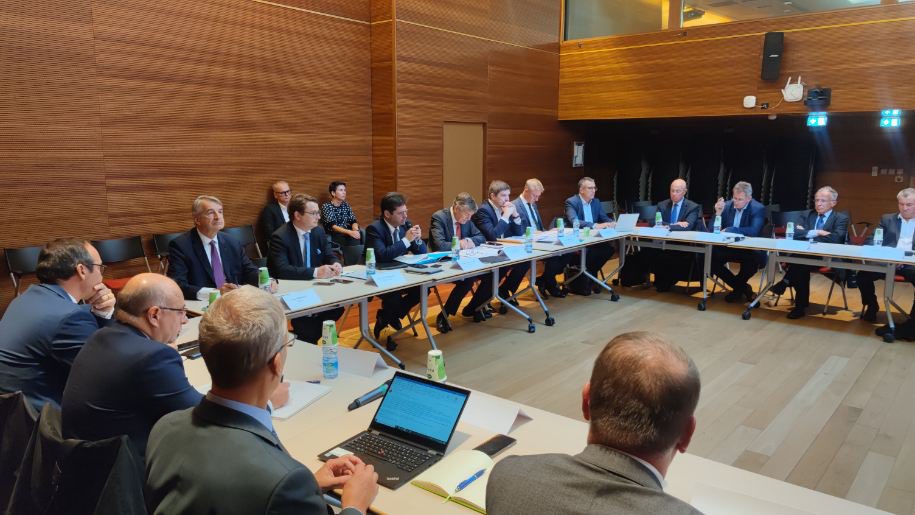 [TASK FORCE #Energie] Face à l’urgence et à la montée de l’anxiété dans nos entreprises, lancement d’une nouvelle #taskforce #hautsdefrance dédiée à l’énergie avec <a href="/xavierbertrand/">Xavier Bertrand</a> <a href="/hautsdefrance/">Région Hauts-de-France</a> <a href="/prefet59/">Préfecture de la région Hauts-de-France et du Nord</a> <a href="/rigaud_laurent/">Laurent Rigaud</a> <a href="/CCI_hdf/">CCI Hauts-de-France</a> <a href="/ccifrance/">CCI France 🇫🇷🇪🇺</a>