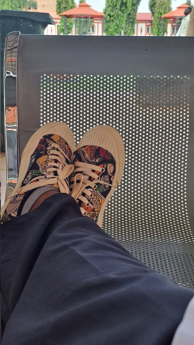 smahabdlla's tweet photo. اخيرا بعد تعب و عيادات و مرمطة و فتيش بيشنات و اعصاب بايظه. I can finally say semester 7 done✅️ https://t.co/bNkIRj1pzN