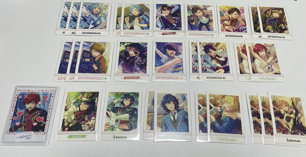 amhr104's tweet photo. 【交換】あんスタ ぱしゃこれ 箔押し idol offf

譲▷英智 渉 桃李 弓弦 スバル 北斗 真緒 真 奏汰 鉄虎 翠 忍 夏目 つむぎ 宙 レオ 司 泉 凛月 嵐 敬人 紅郎 颯馬 零 薫 晃牙 光 ひなた

求▷一彩と画像7枚目

⬇️ツリーへ続く https://t.co/bG7eHeRZk7