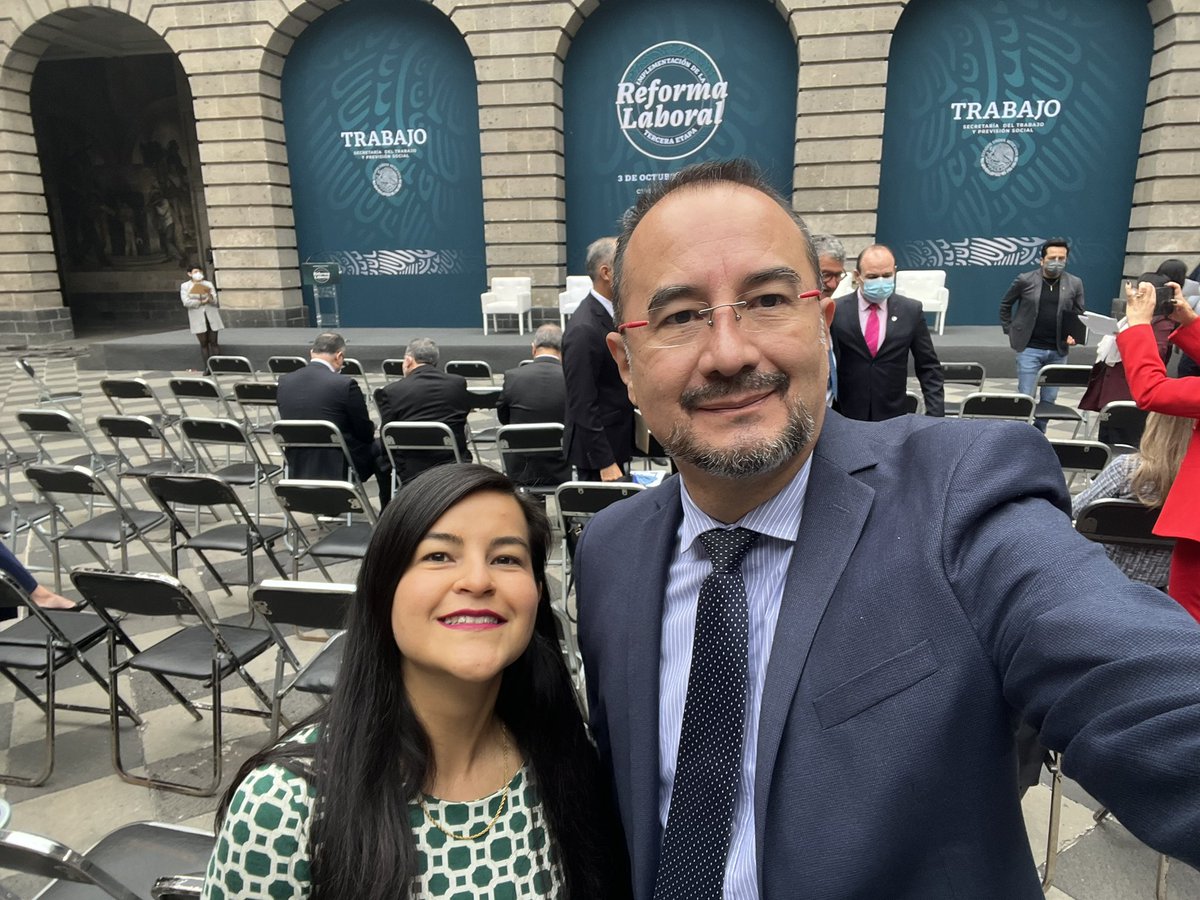 Representando al <a href="/SUNTNAFIN/">SUNTNAFIN</a>, presentes en la Implementación de la Reforma Laboral, Tercera Etapa.
<a href="/STPS_mx/">STPS México</a>.