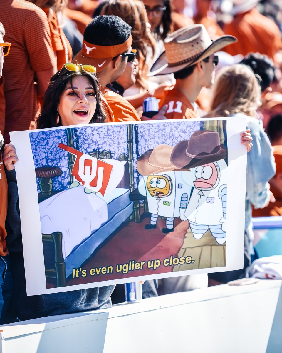 TexasLonghorns's tweet photo. Happy Monday, Longhorn Fam 🤘

y'all know what week it is... https://t.co/YaWMTPYW2n