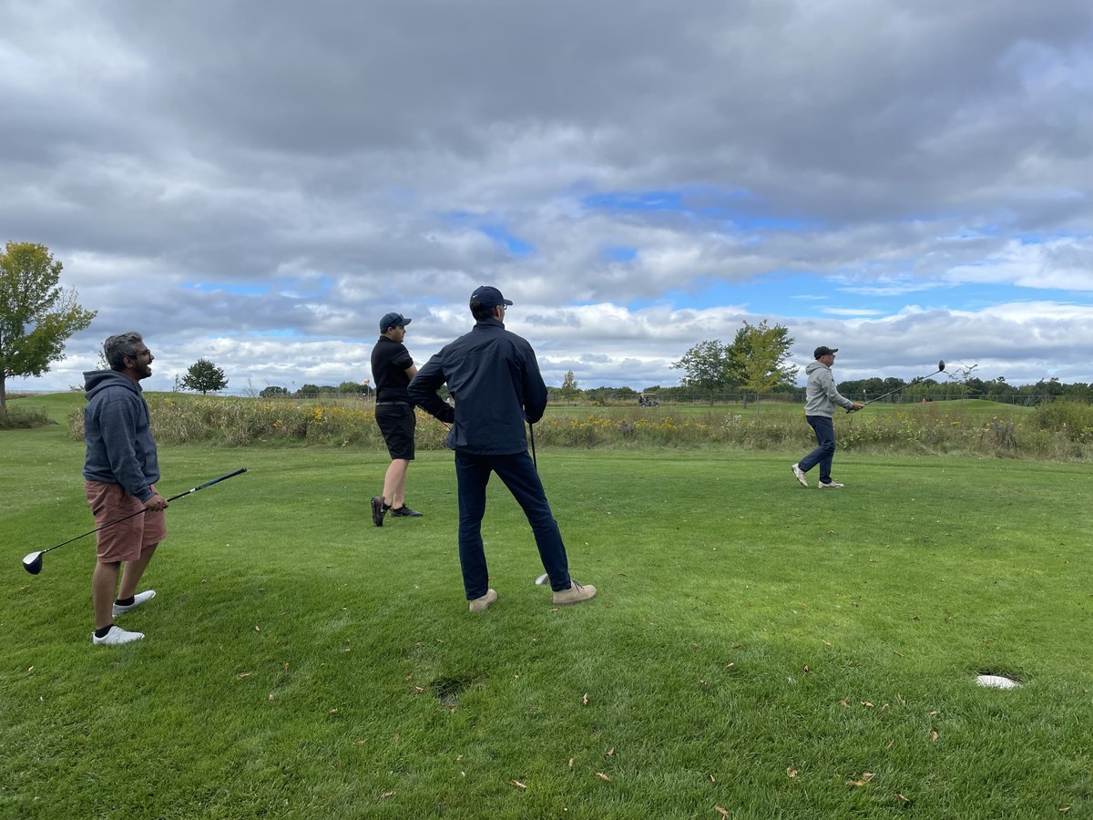 SmithBusiness's tweet photo. Earlier this month, #SmithBusiness faculty and staff enjoyed a day of golf. The event was organized by Smith's #FitToLead and welcomed players of all levels, from beginners to seasoned golfers. It was a #HoleInOne!
#LifeAtSmith https://t.co/6QIhHmwMrd