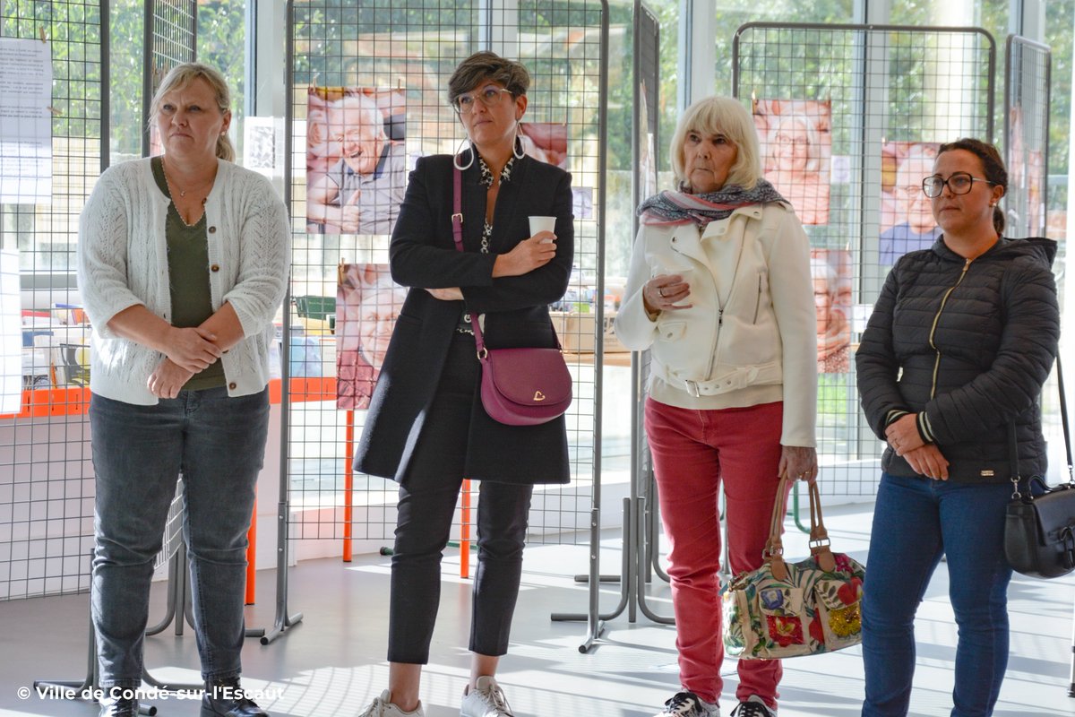 Condesurlescaut's tweet photo. [REPORTAGE]
Inauguration de la Semaine Bleue à la Médiathèque Le Quai https://t.co/dmidCRNvJ6