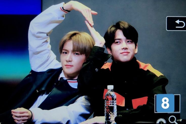 yunoghoon's tweet photo. @Hyunje Happy boyfriend day ! https://t.co/rn1aaSAnx2