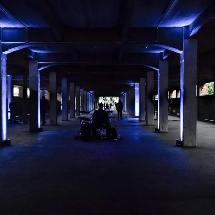 Bluemotion + Fanny &amp; Alexander
in collaborazione con Tempo Reale
Grand Bois
​#performance #happening
25 settembre
DumBO, via Casarini, 19 a Bologna dalle 18.30 alle 21.30

<a href="/fannyalex_info/">Fanny & Alexander</a> <a href="/TempoRealeFI/">Tempo Reale</a> <a href="/BolognaDumbo/">DumBO Bologna</a> <a href="/RegioneER/">Regione Emilia-Romagna</a> <a href="/PatrimCulturER/">Patrimonio culturale - Regione Emilia-Romagna</a> <a href="/FondazioneMonte/">Fondazione del Monte</a> <a href="/comunebologna/">Comune di Bologna</a>