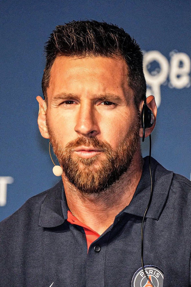 DashingYamal's tweet image. Being a Messi fan is the biggest flex these days 💪