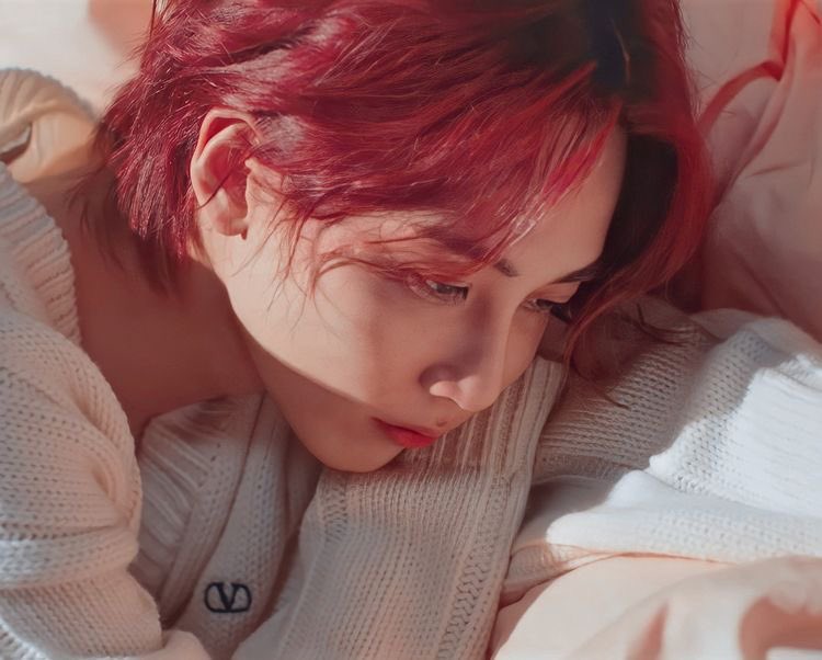 pasteIdk's tweet image. you don’t love (me) in a way i understand.