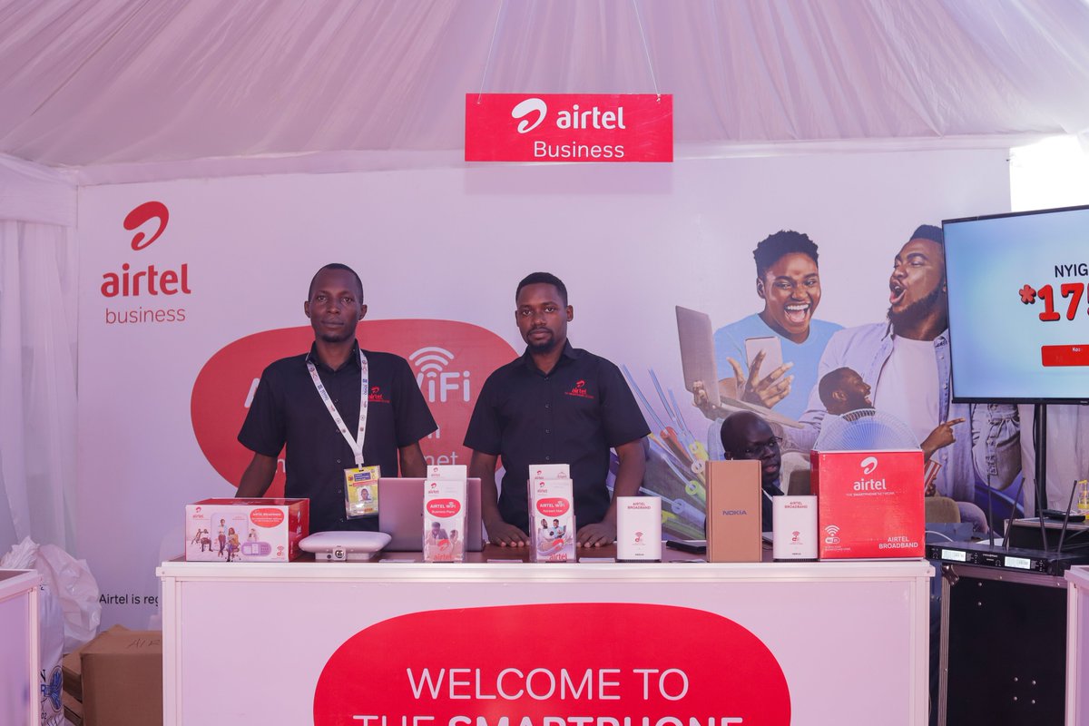 ⚡️#Breaking⚡️ We shall be giving away 12 hours of Unlimited Internet courtesy of the Airtel XStream WiFi at the #UgTradeFair22. This bundle is so fast that it can download a 10mb song in 1s. The offer runs from 3-10 Oct 2022. Just get 2k Airtime and dial *125# #AirtelWifiAtUMA22
