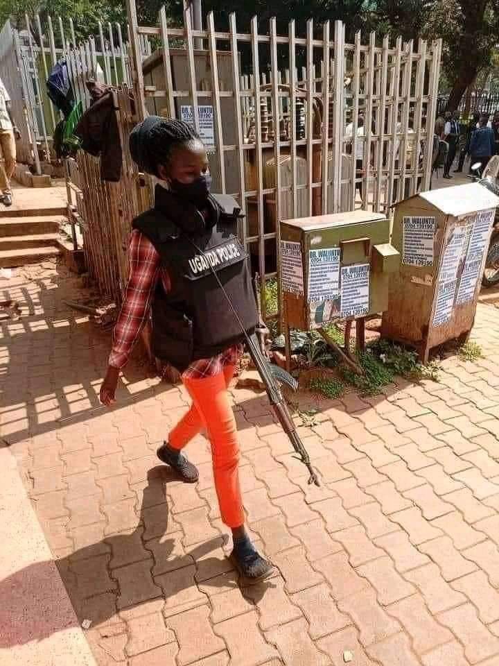 KAriembi's tweet photo. @KatushabeNunu @mkainerugaba https://t.co/M3aPWNKJ0K