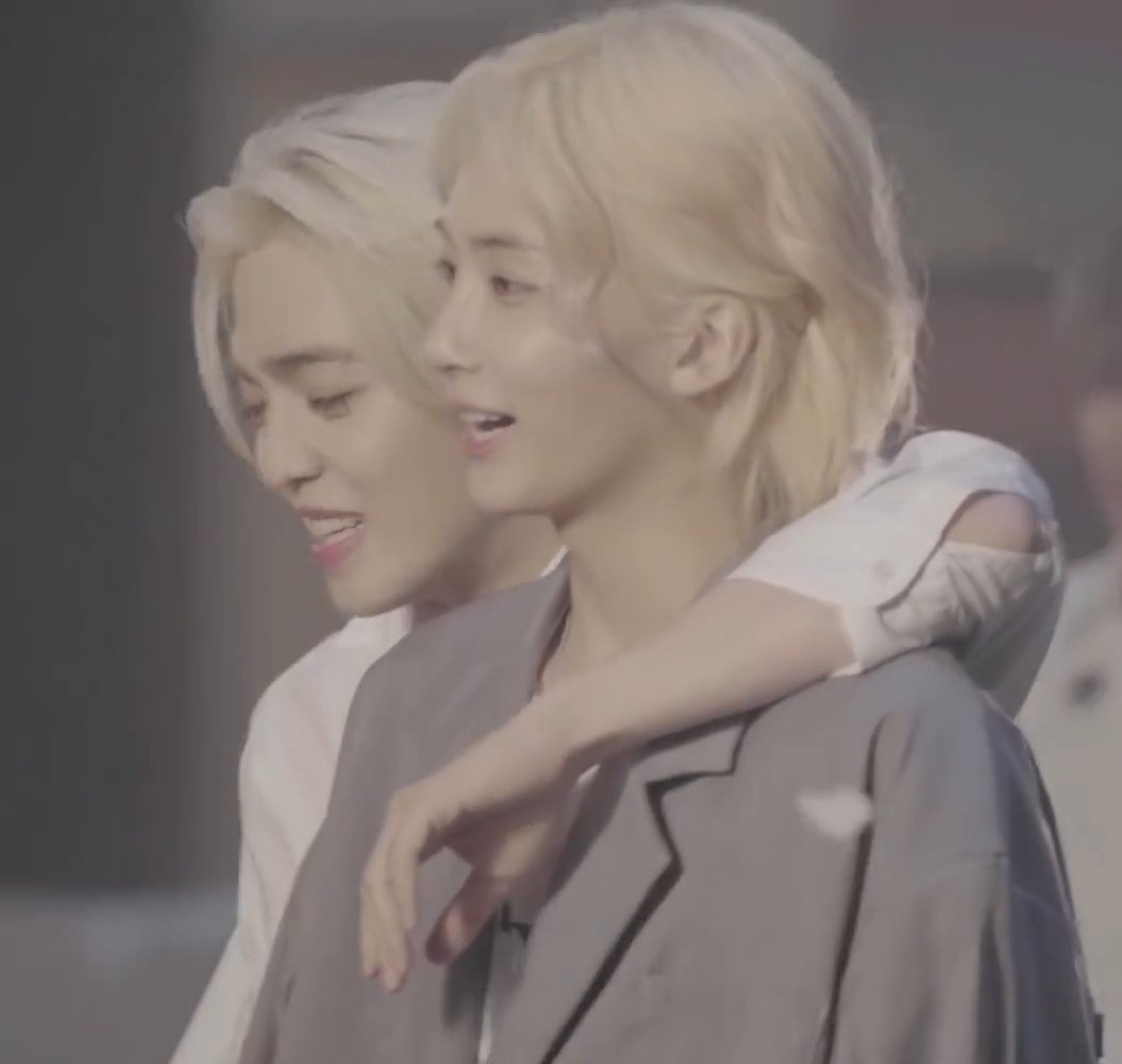 ً (@cheolfolder) on Twitter photo 