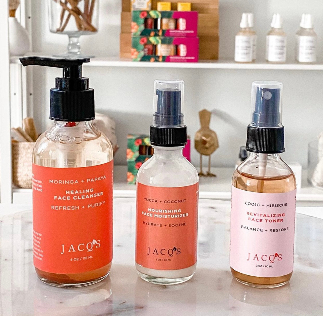 Vegan skincare products formulated with natural, efficacious ingredients to gently nourish your skin.

#insideouterbeauty #wherebeautyrunsdeep #beautyrunsdeep #slaynaturally #jacqaorganics