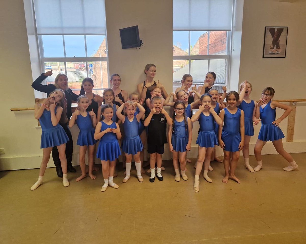 Sarah Taylor Dance tweet media