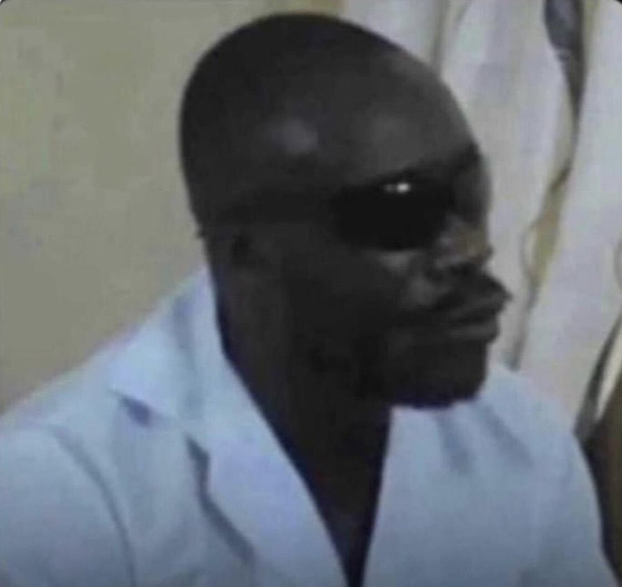 Kenkafui20's tweet image. #WorldArchitectureDay2022 
#WorldArchitectureDay 

Architecture Jury

Studio lecturer : Where is the detail for this section you have here?
Boys :