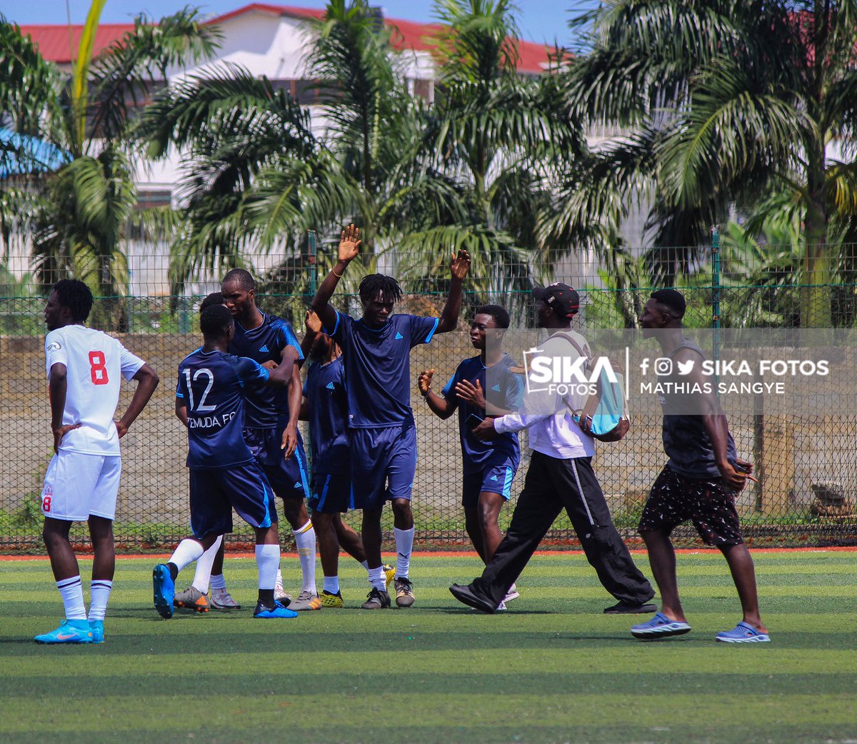 xxx_deeeee's tweet photo. @bra_tuga is the first player to score a hat-trick in the #TwitterClassico derby and the #SoccabetTwitterLeague ๐ฅ๐ฅ https://t.co/yXb0n2nR1z
