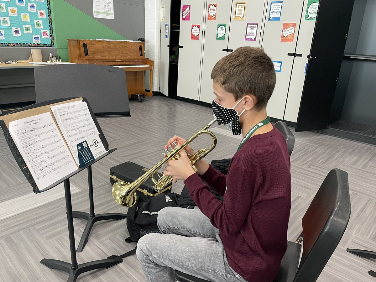 Novi Middle School Bands tweet media