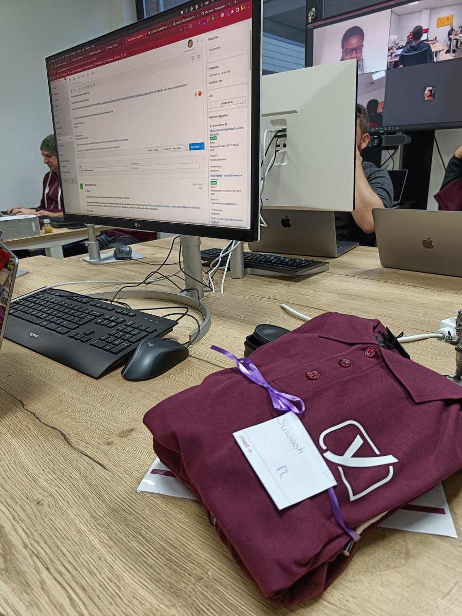 suascat's tweet photo. Productivity at work comes together sharing each of our skills and knowledge n that's what we are doing at Yoast HQ, meeting Yoast support engineers from across the globe at one place. Still a lot more to take away!!! #YoastCamp #yoast #seo #support #helpscout https://t.co/ffymwbg8tz