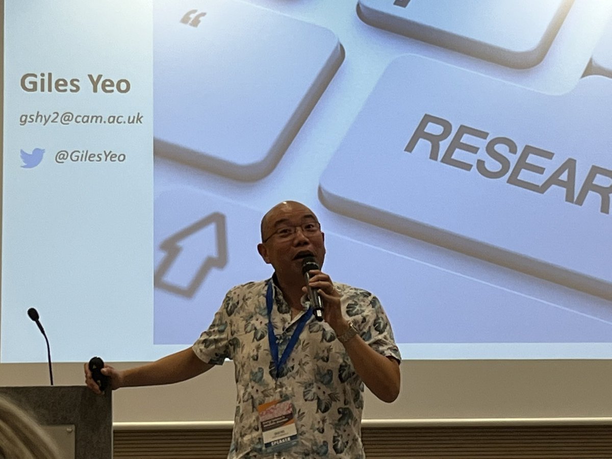 BackhedLab's tweet photo. Great post dinner talk by @GilesYeo about science communication at rhethe @EMBO workshop on Energy Balance in Metabolic Disorders https://t.co/z2a3W0KTl4