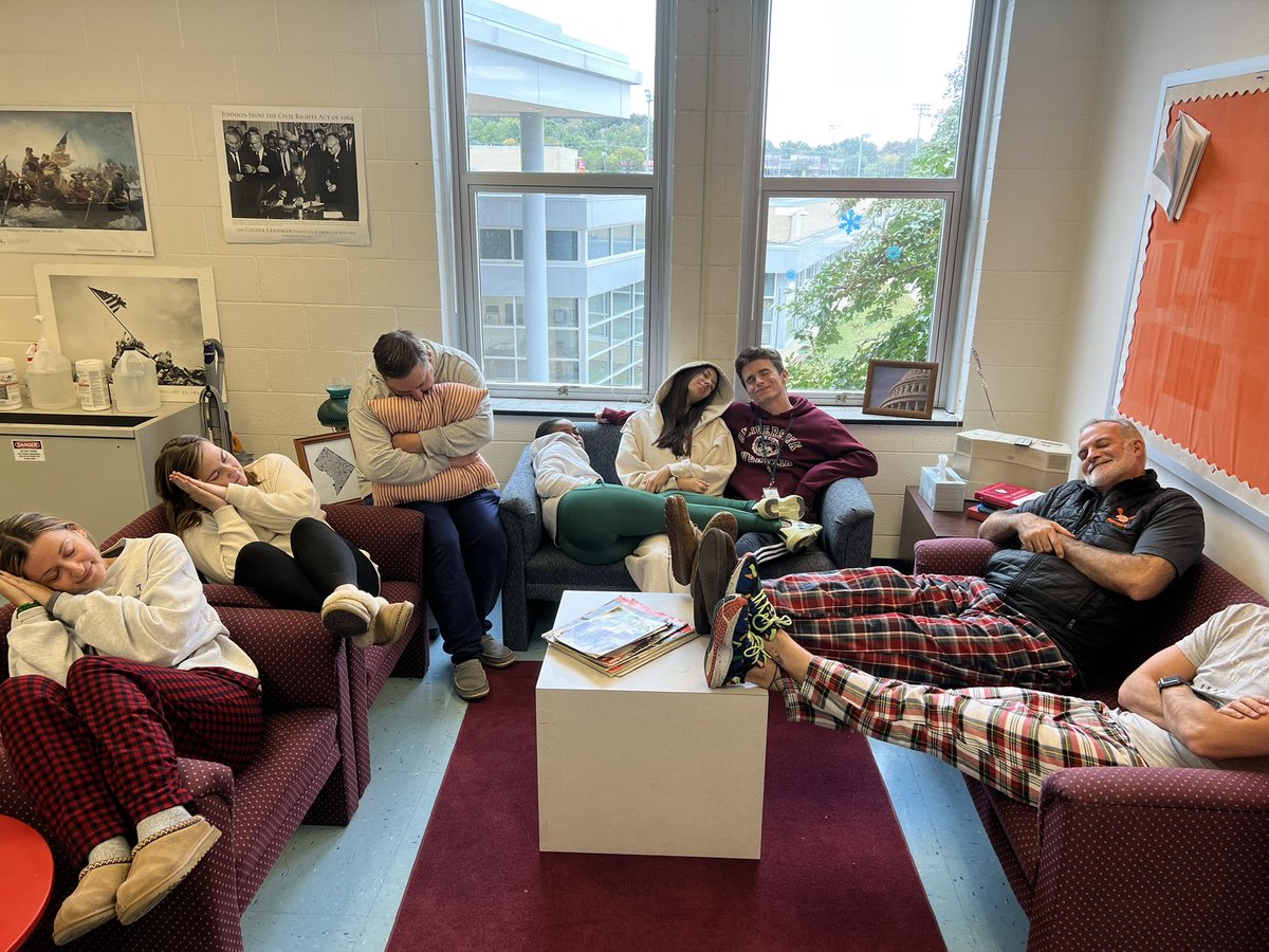 The Social Studies team LOVES an <a href="/HayfieldSGA/">Hayfield SGA</a> pajama day…

#starryhocofaculty