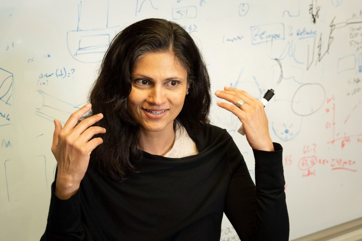 We are incredibly proud to announce that our director, Nimmi Ramanujam, has received the 2023 Biomedical Engineering Award from the Institute of Electrical and Electronics Engineers (IEEE). forbes.com/sites/stepheni… #Engineering #EngineeringABetterWorld #globalhealth #ieee