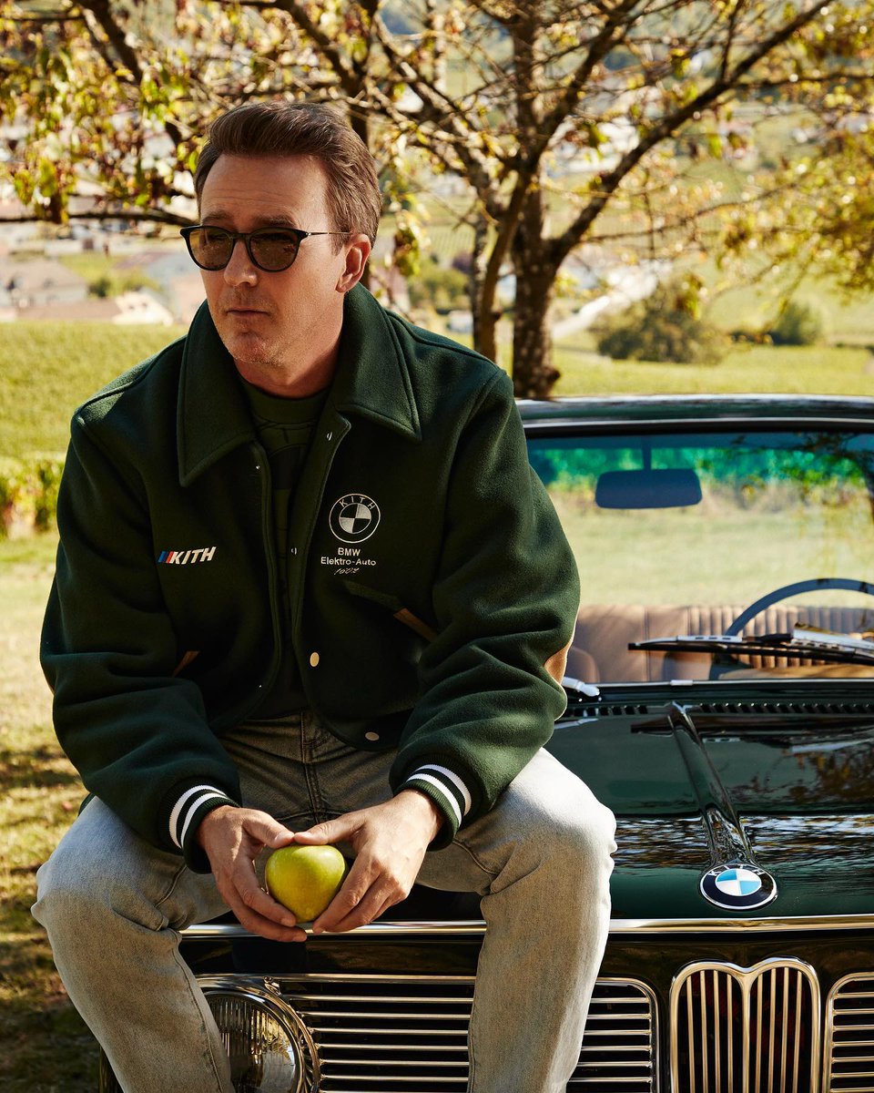 viewsfrance's tweet photo. Edward Norton pour Kith x BMW. https://t.co/K7GnYMlm1d