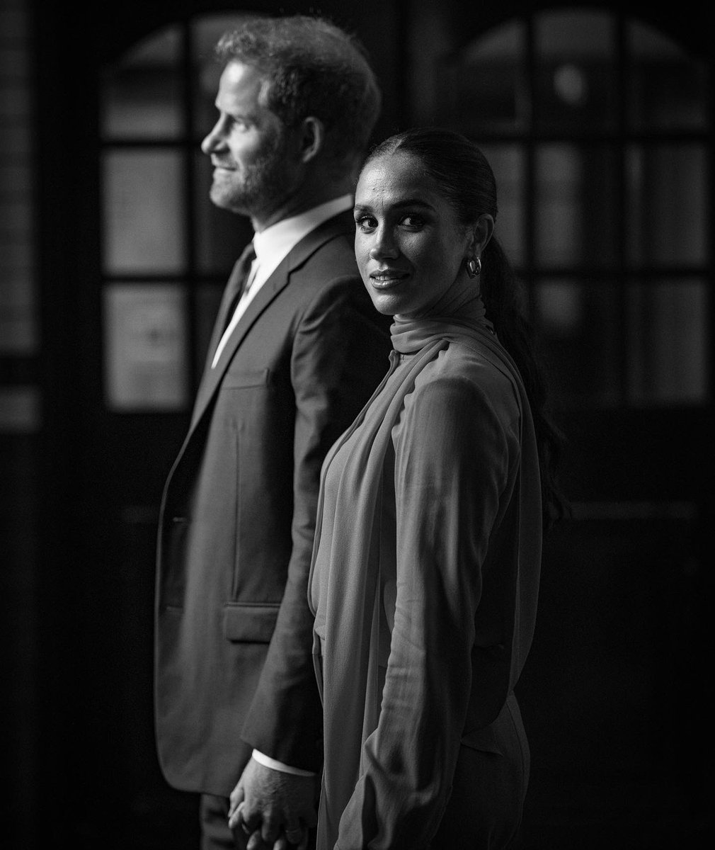 sussex_suits's tweet image. Stunning is truly the only word for them. ♥️ #HarryAndMeghan