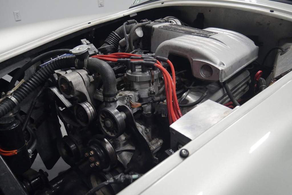 streetsidecars's tweet photo. #SoldItWithStreetside! This 1965 #Shelby #Cobra Factory Five features a 5.0-liter V8 teamed with a #Tremec 5-speed manual transmission.

Link: https://t.co/noViVBHnUV

#sellitwithstreetside #shelbycobra #vintagecobra #vintageshelby #classiccobra #factoryfive #cobrafactoryfive https://t.co/zmWnkd3LIW