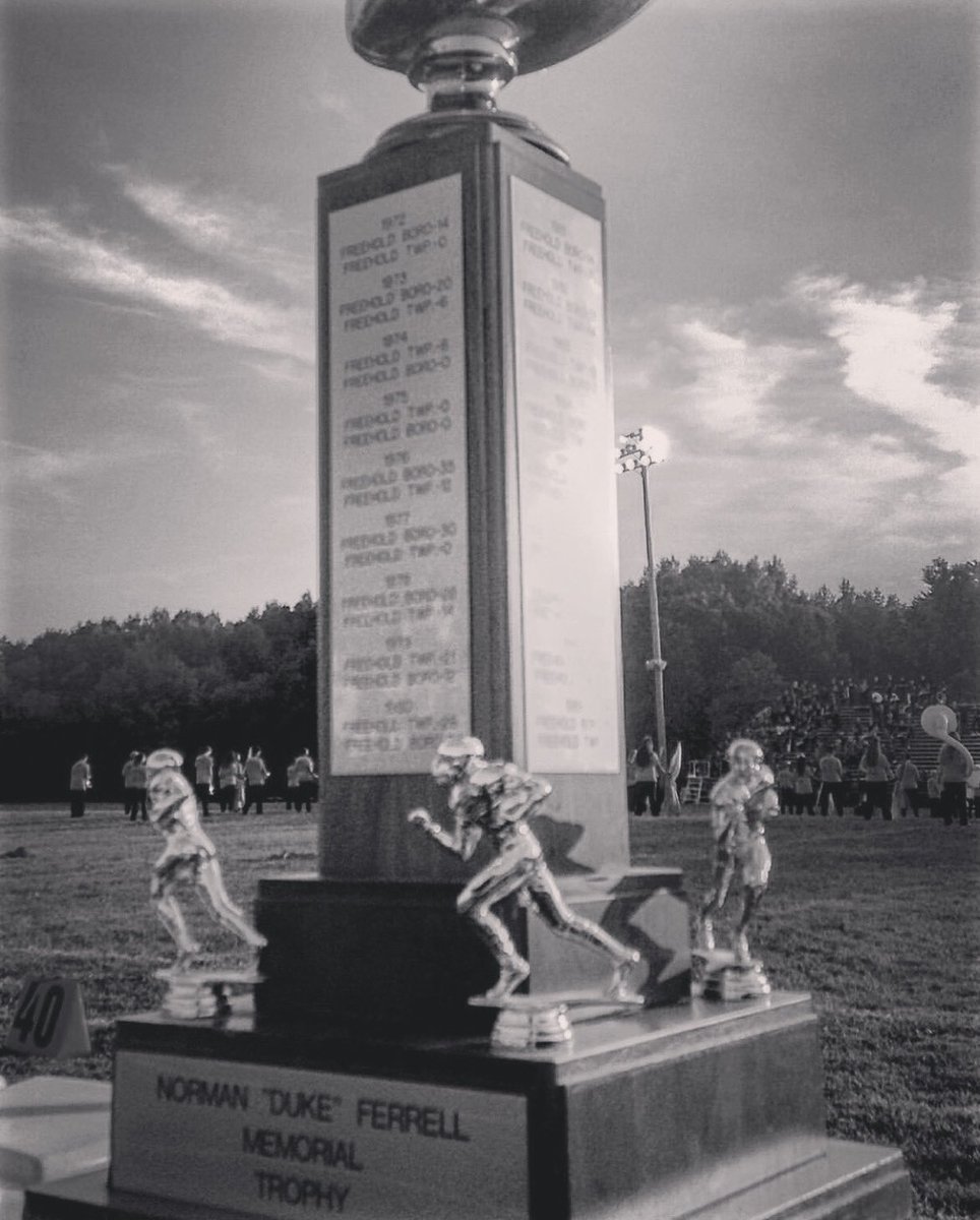 FRIDAY NIGHT LIGHTS
Battle for the Duke
⏰6:30 PM
📍HOME
🆚FREEHOLD BORO
⚫️Blackout⚫️