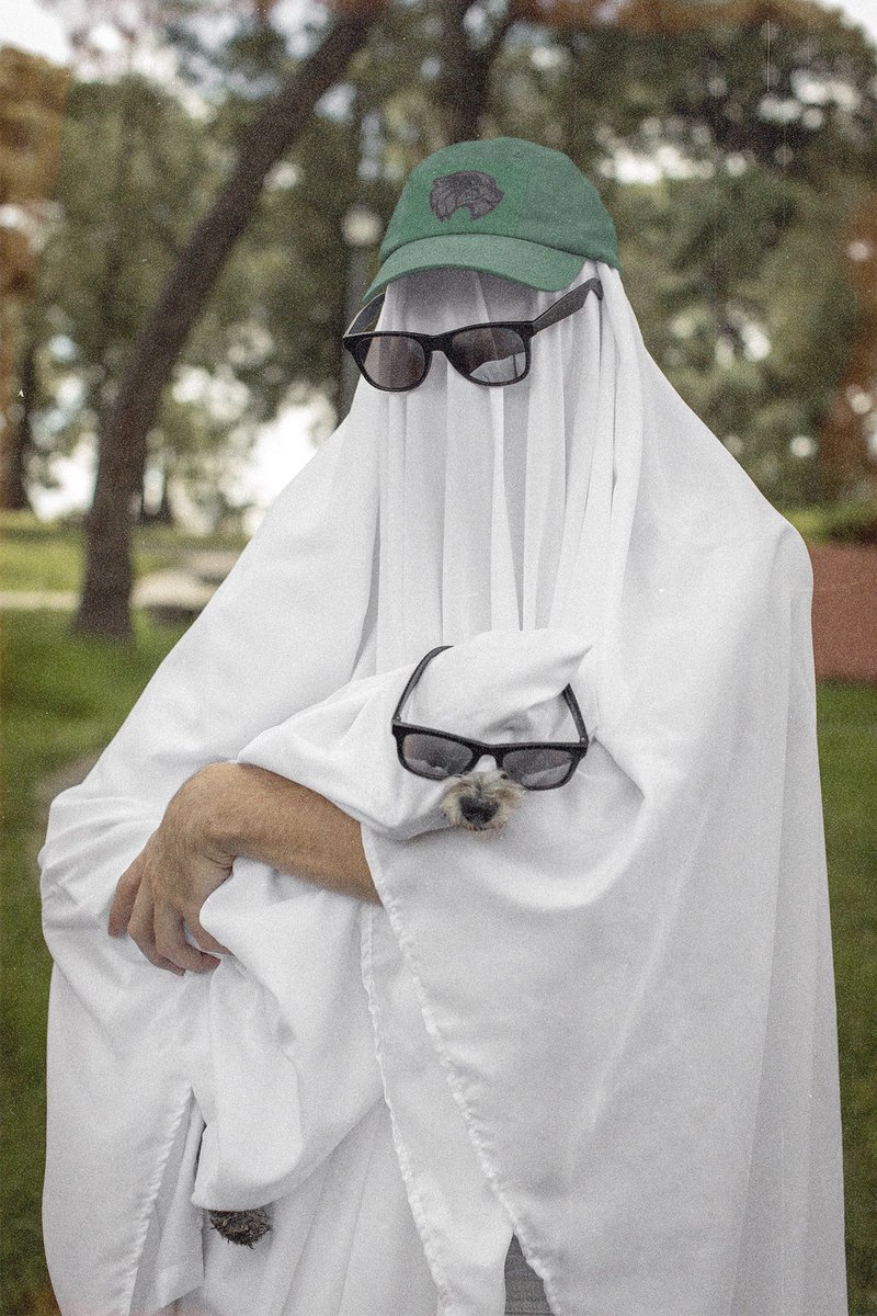 ShopWolverine's tweet image. It is spooky season! Make sure to stay safe this season
Halloween Safety Tips:
1. Candies may not be safe
2. Road accidents increase during Halloween
3. Do not venture into unknown houses or buildings 
4.  Be sure that costumes bought are of high-quality, fire-resistant material