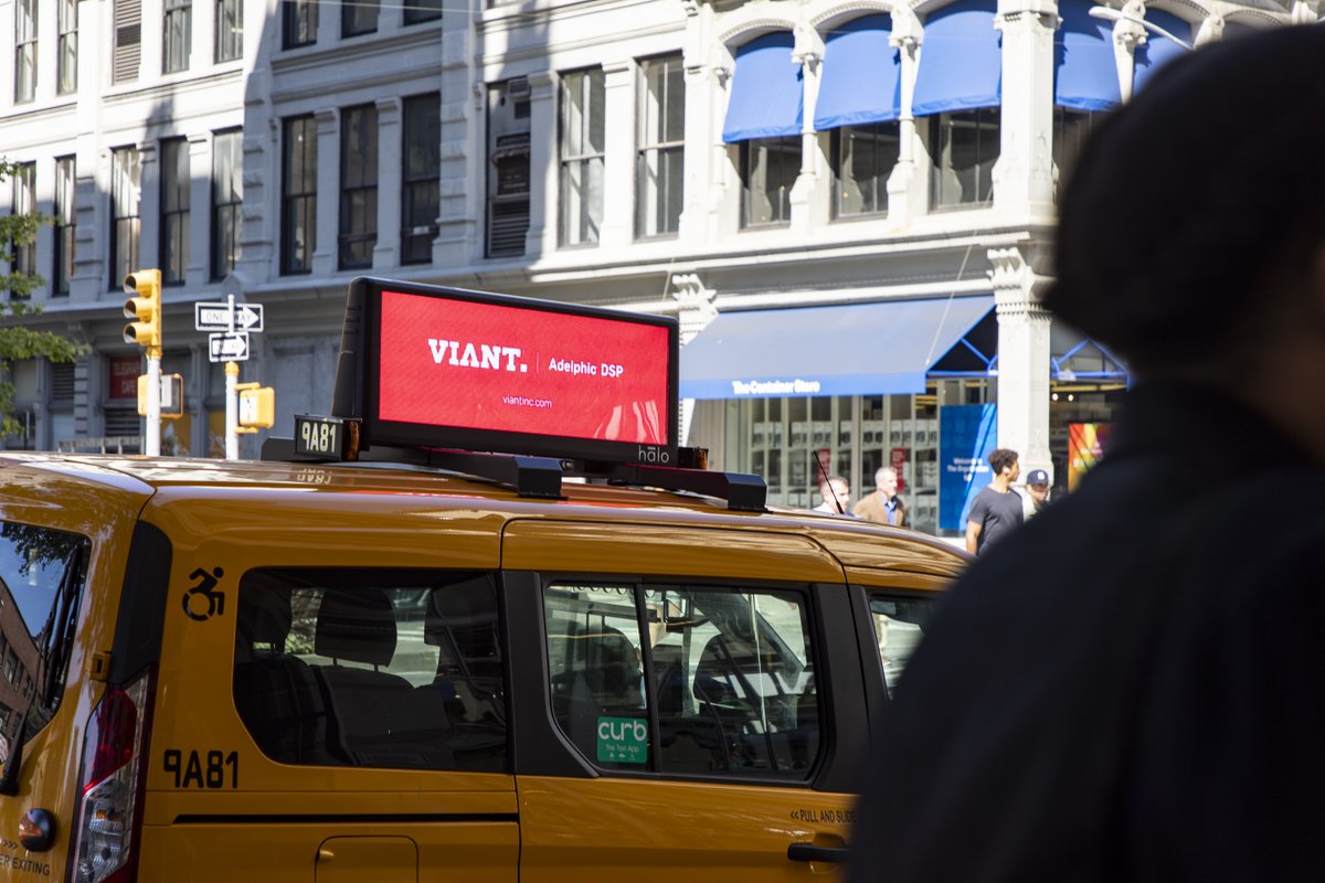 viant_tech's tweet photo. Catch our latest #DOOH activation with @halocars cars in NYC, while you can! 🚕🚖 

#spotted #viant #newopenweb https://t.co/tqyHNMccjM