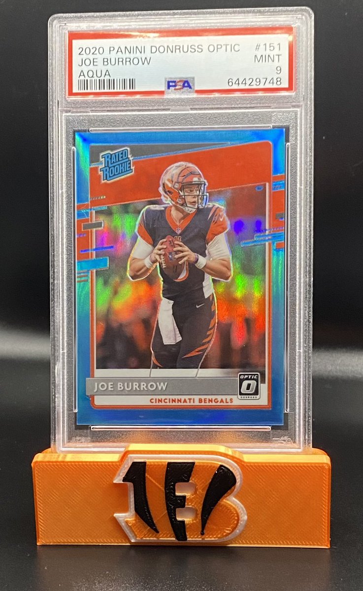 ChaseCards5's tweet photo. Joe Burrow Optic Aqua /299 PSA 9 $425

Joe Burrow Spectra RPA /75 PSA 9 $1000

Joe Burrow Prizm Red Cracked Ice PSA 9 $200

All prices shipped! Reasonable offers will be considered!

@sports_sell https://t.co/L6AKh08Evi