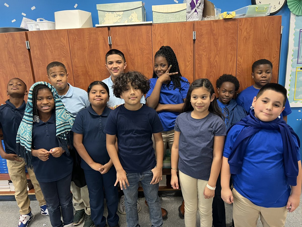 msbowman7's tweet photo. Today we wore our blue to “Stomp Out Bullying.” We also discussed bullying during our community circle! https://t.co/cHMYsefrAh