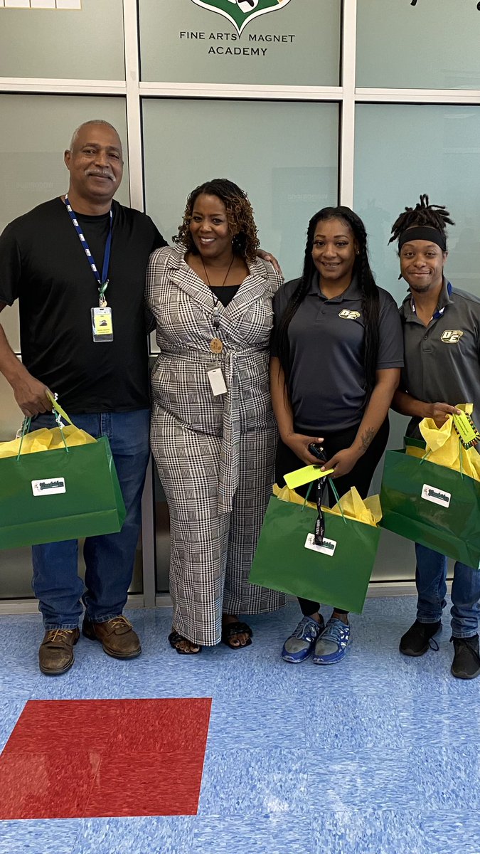 Tweets with replies by Woodridge Elementary School-DeSoto ISD (@wrefama) /  Twitter