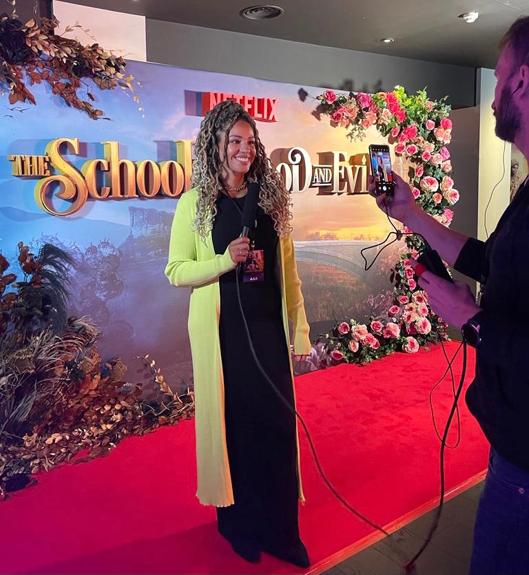 On red carpet duty for @Netflix tonight - I’m taking you behind the scenes at the premiere of @paulfeig’s new film, The School for Good and Evil!
