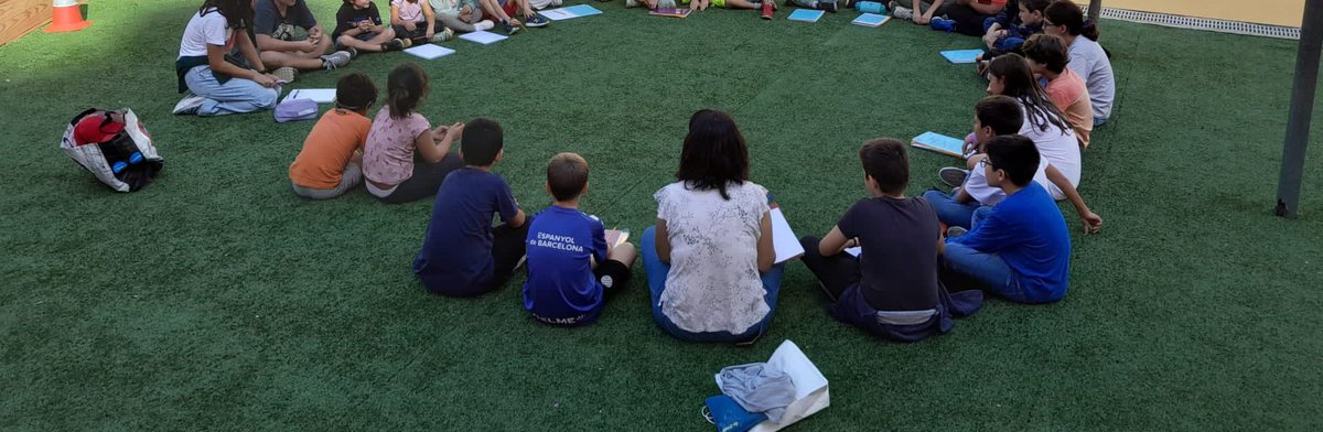 escolaelsagrer's tweet photo. Avui hem tornat a engegar la 1a Assemblea d' Alumnes Delegats.Treballarem sobre el nou pati i l' estalvi energètic amb moltes ganes i il.lusió. @AMPASagrer @consorciedubcn @BCN_SantAndreu @Espai30_Sagrera https://t.co/xO5gQEFcrK