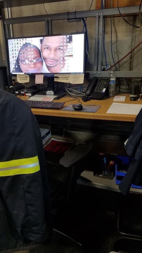 This Nigga act like he the ONLY person that uses this computer 😂 don't nobody wanna see this shit on the WORK computer