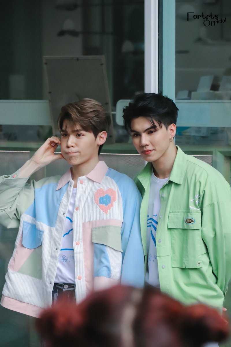FortftsOfficial's tweet photo. แสดงความยินดีกับพี่พีทด้วยนะครับ สำหรับ 50K ขอให้มีคนรักพี่พีทเยอะๆ มากๆ ให้สมกับความน่ารักของพี่พีทเลยนะครับ 

#ห้าหมื่นฟอลขอรักได้ป่ะ 
#Peatwasu @peatwasu https://t.co/7yR1W9nw8P