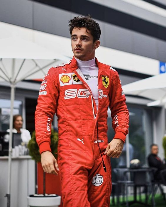 pireili's tweet photo. Does Charles Leclerc actually bottle from pole or is he just unlucky? A Thread 🧵: https://t.co/5yqbMiIHCY
