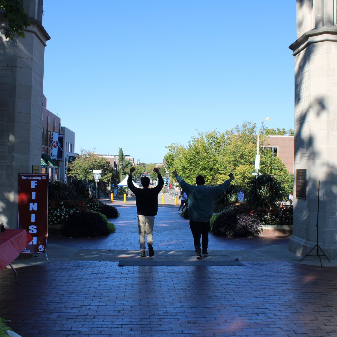 iuunionboard's tweet photo. Thank you to everyone who came out to the Run Forrest Run 5k! Race results are posted and can be found in our bio. Have a great Homecoming Week, Hoosiers! 🏁 https://t.co/rHOOLaj1zh